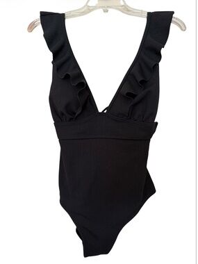 Chicwish ruffly onepiece
